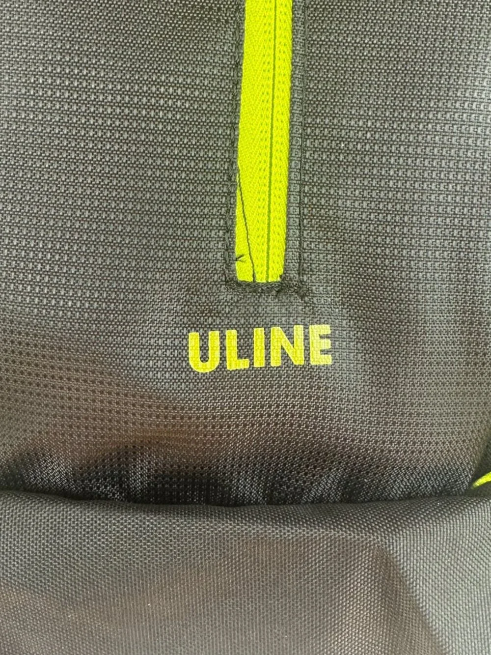 ULINE EDGE BLACK NEON GREEN 25L DAYPACK/BACKPAK ZIP POCKETS TEAR RESISTANT NEW